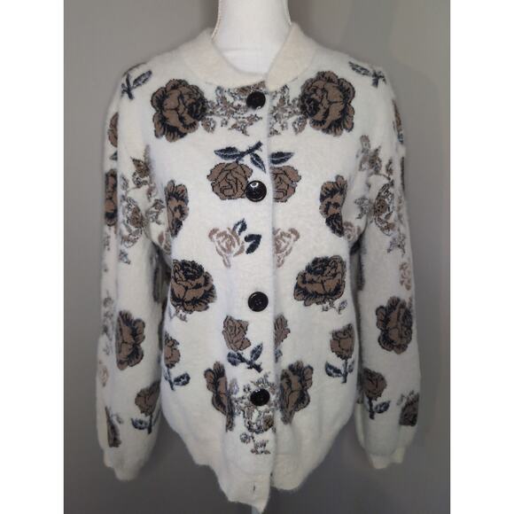 Cyrus cozy warm neutral floral button cardigan med - Picture 5 of 7